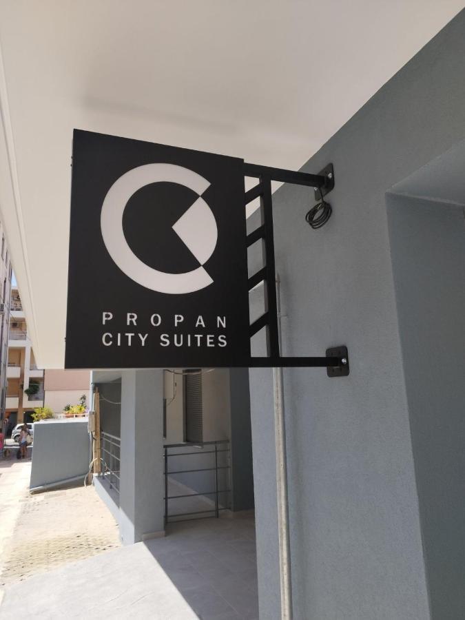 Propan City Suites Volos Eksteriør bilde