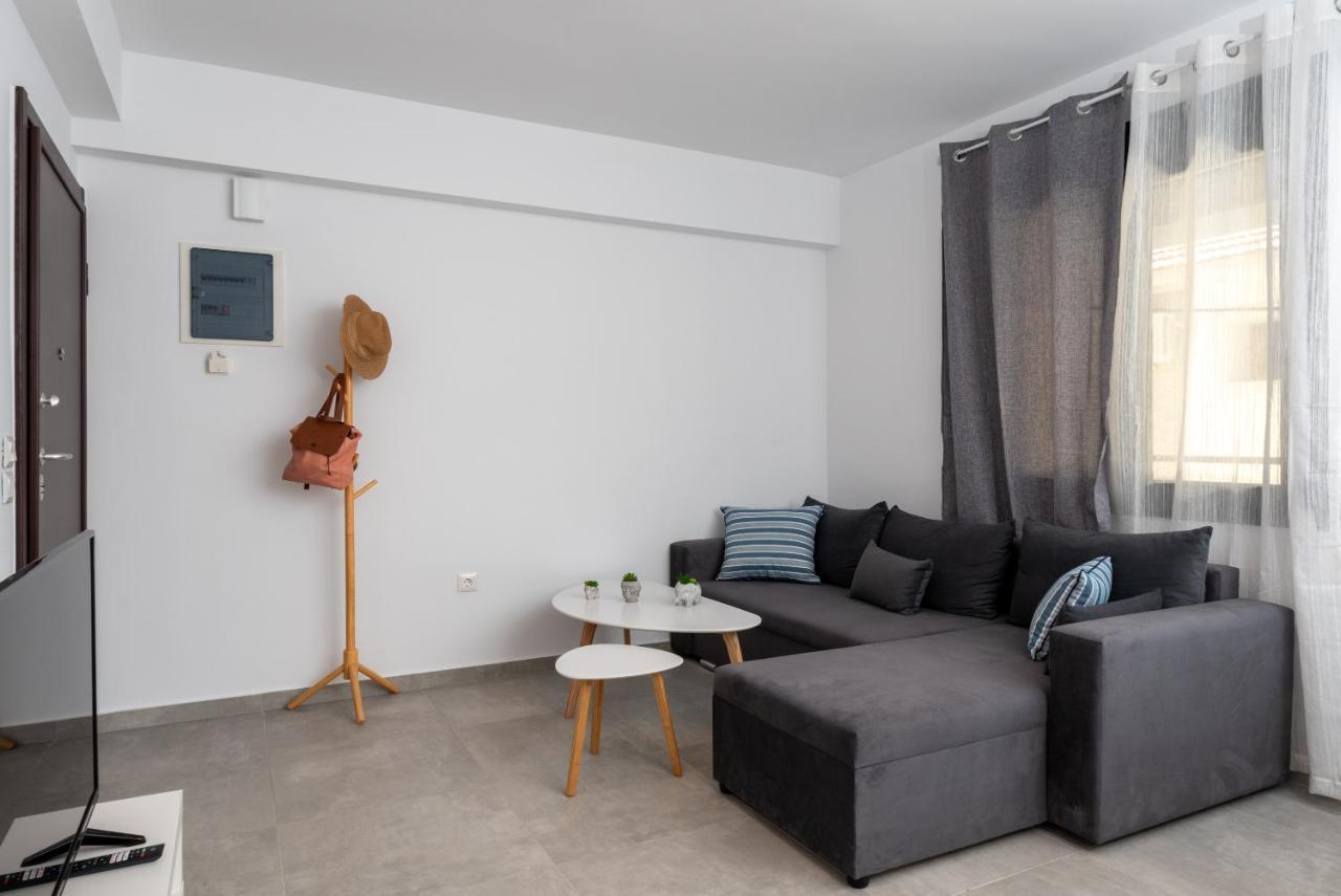 Propan City Suites Volos Eksteriør bilde