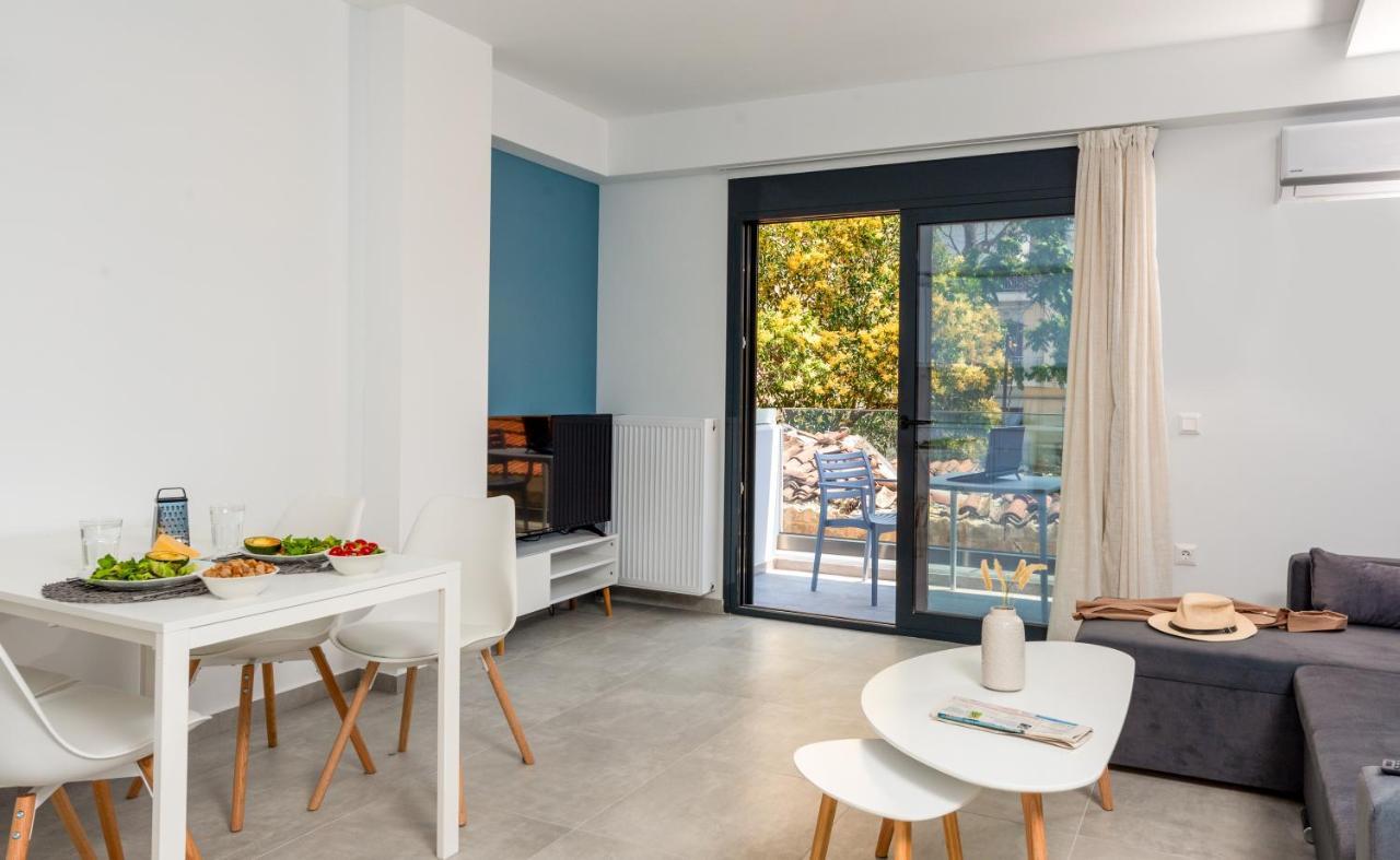 Propan City Suites Volos Eksteriør bilde